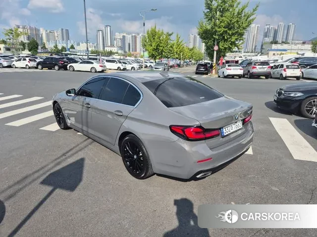 BMW 5 Series (G30) id 3059548 из Кореи 15