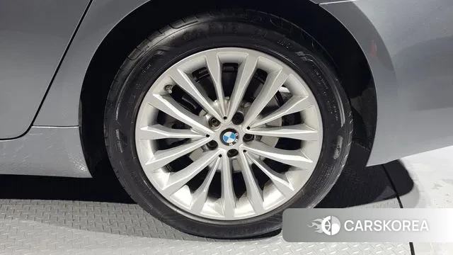 BMW 5 Series (G30) id 3778738 из Кореи 15