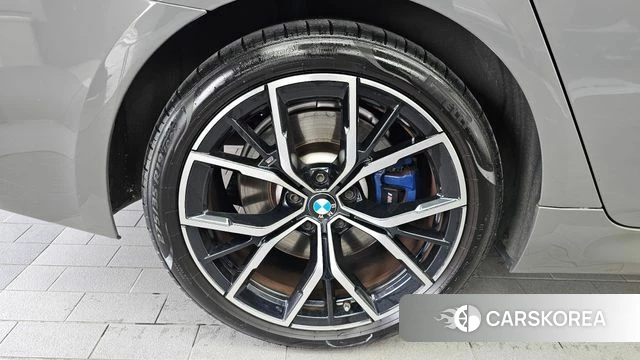 BMW 5 Series (G30) id 4759090 из Кореи 28