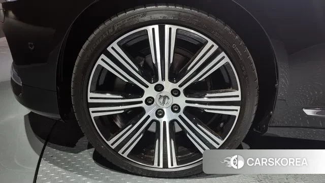 Volvo S90 id 3084229 из Кореи 15