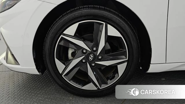 Hyundai Avante (CN7) id 4894861 из Кореи 15