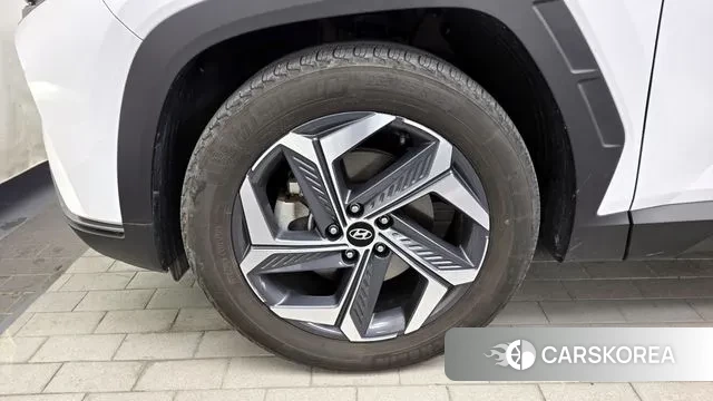 Hyundai Tucson (NX4) id 3546437 из Кореи 15