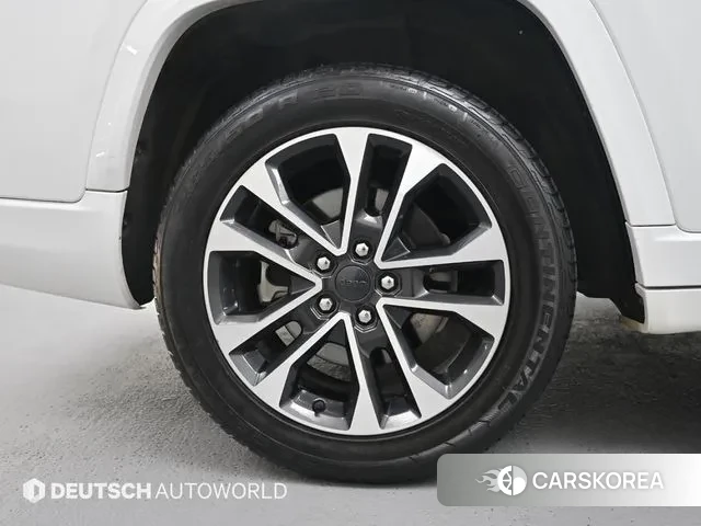 Jeep Grand Cherokee (WL) id 3048694 из Кореи 15