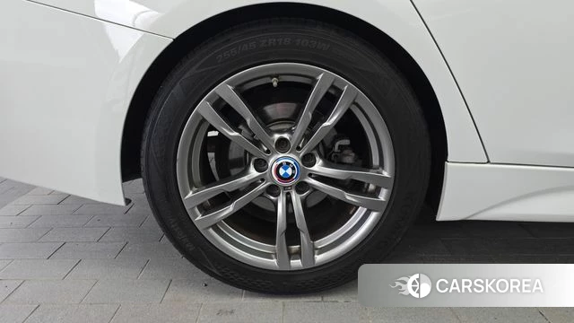 BMW 3 Series (F30) id 4551806 из Кореи 25