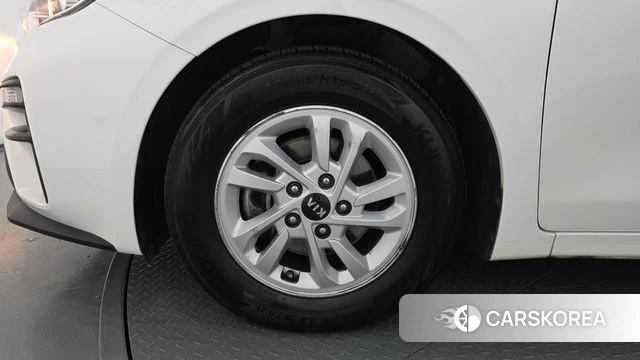Kia Come New K3 id 4496513 из Кореи 15