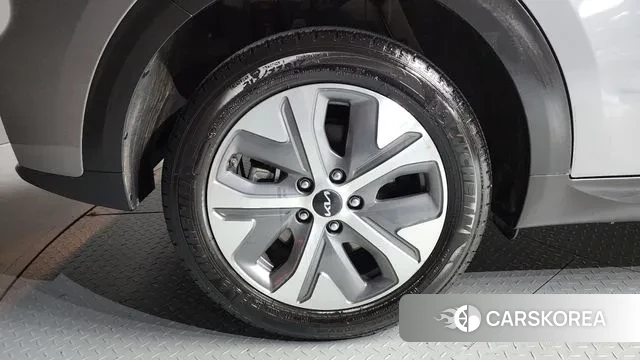 Kia Niro EV id 3192224 из Кореи 15