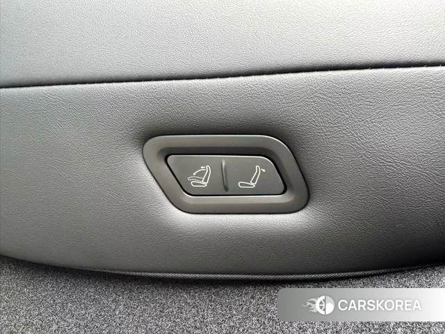 Tesla Model Y id 4212884 из Китая 14
