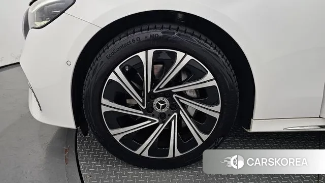 Mercedes-Benz E-Class W214 id 3026633 из Кореи 15