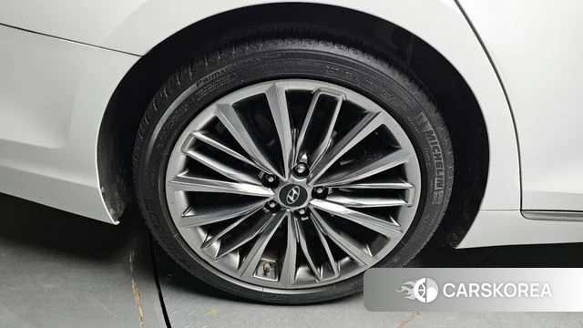 Hyundai Grandeur IG id 3899519 из Кореи 15