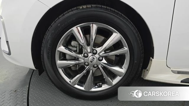 Kia The New Carnival id 4384936 из Кореи 15