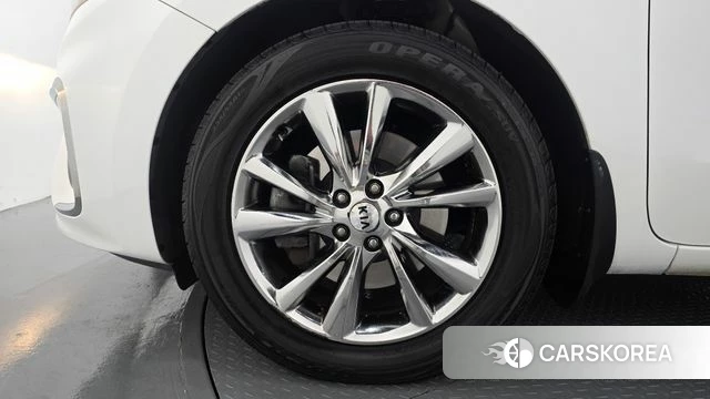 Kia The New Carnival id 4785855 из Кореи 15