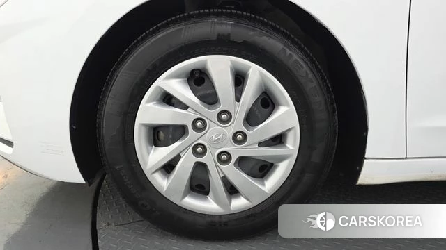 Hyundai The New Avante AD id 4502349 из Кореи 15