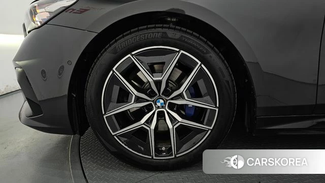 BMW 5 Series (G60) id 4499245 из Кореи 29