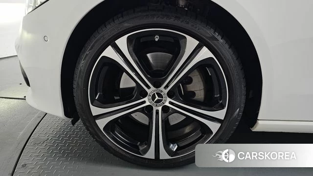 Mercedes-Benz C-Class W206 id 4329919 из Кореи 33