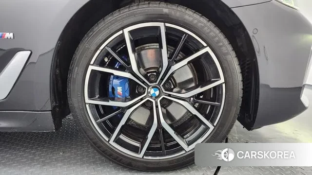 BMW 5 Series (G30) id 3587317 из Кореи 15