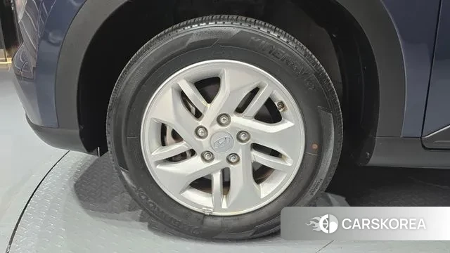 Hyundai Venue id 3402773 из Кореи 15