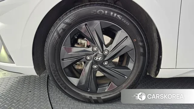 Hyundai Avante (CN7) id 3529528 из Кореи 15