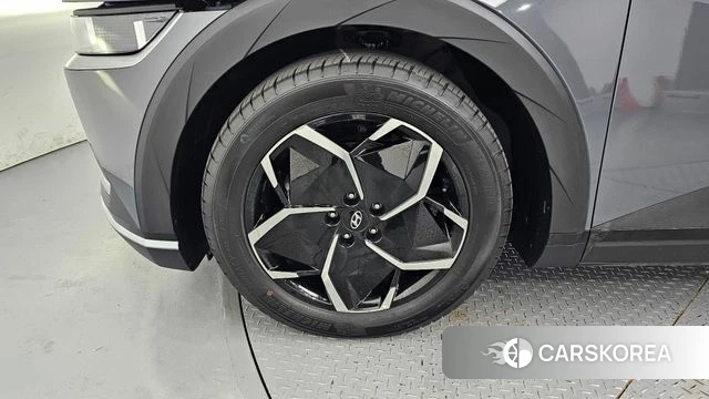Hyundai Ionic 5 id 4517221 из Кореи 25