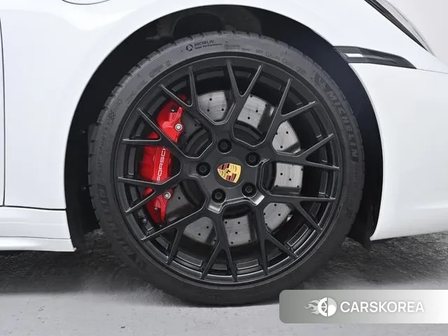 Porsche 911(992) id 2988682 из Кореи 15
