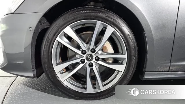 Audi A6 (C8) id 3405684 из Кореи 15