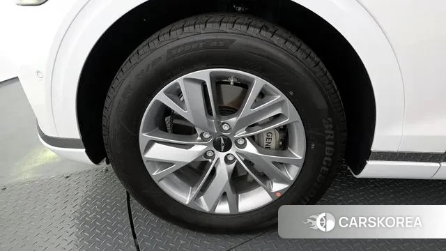 Genesis GV70 id 3471681 из Кореи 15