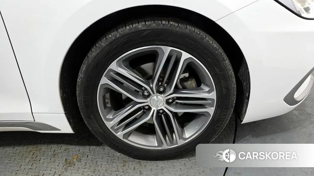 Hyundai Grandeur IG id 3820802 из Кореи 15