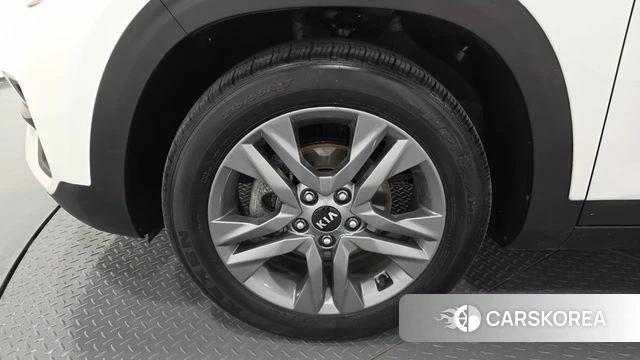 Kia Seltos id 4250090 из Кореи 25