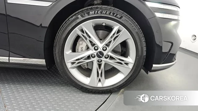 Genesis G90 (RS4) id 3354889 из Кореи 15