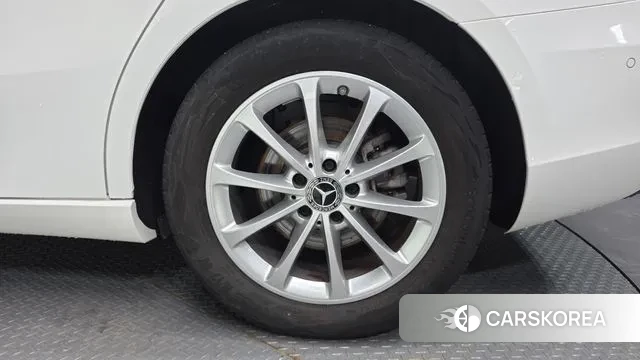 Mercedes-Benz A-Class W177 id 3106333 из Кореи 15