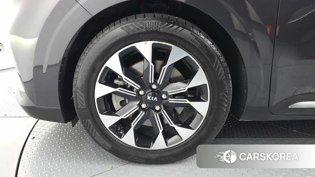 Kia Carnival 4th generation id 4232129 из Кореи 15