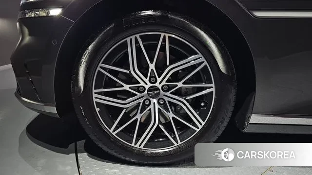 Genesis G90 (RS4) id 3576843 из Кореи 15