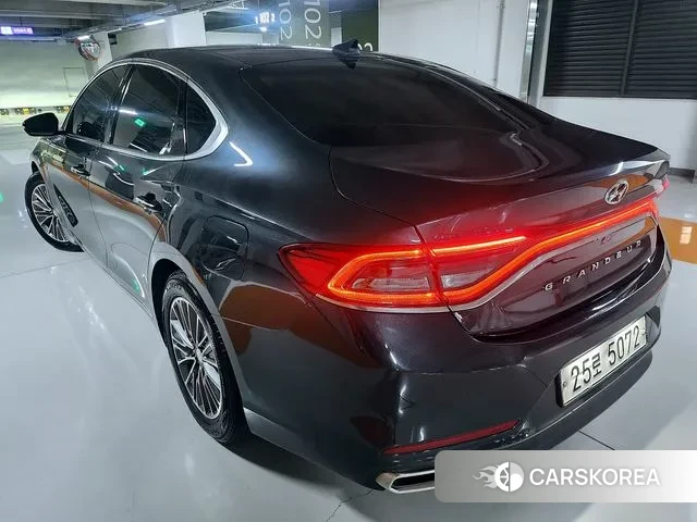 Hyundai Grandeur IG Hybrid id 3460178 из Кореи 15