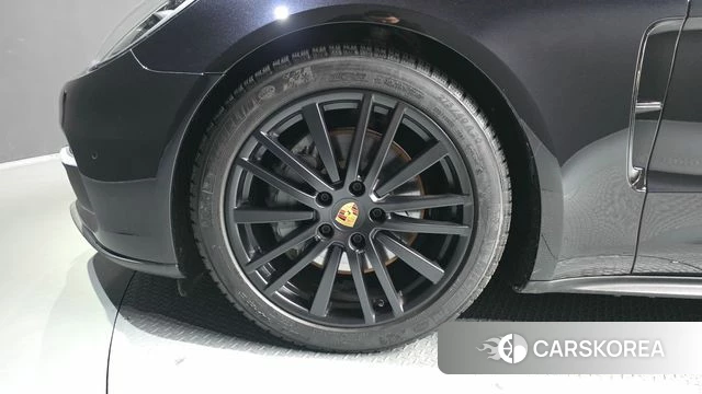 Porsche Panamera (971) id 4574469 из Кореи 28