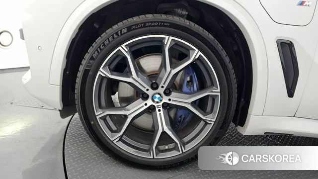 BMW X5 (G05) id 4495435 из Кореи 30