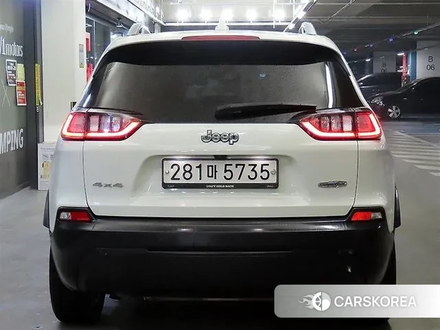 Jeep Cherokee (KL) id 3748490 из Кореи 15