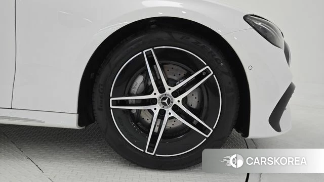 Mercedes-Benz E-Class W214 id 4262642 из Кореи 15