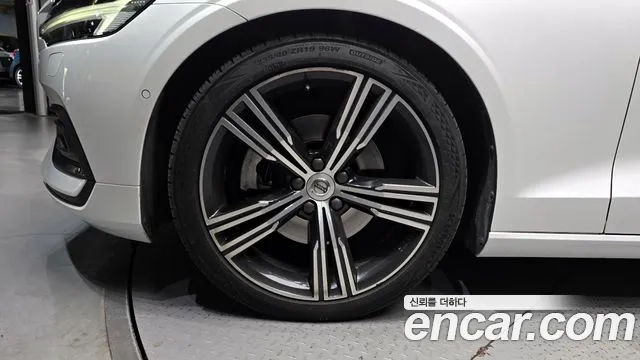 Volvo S60 3rd generation id 2860125 из Кореи 15