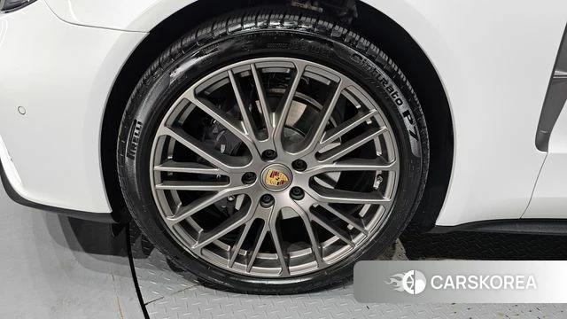 Porsche Panamera (971) id 4395104 из Кореи 29