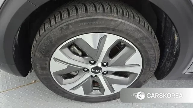Kia Niro Plus id 2984237 из Кореи 15