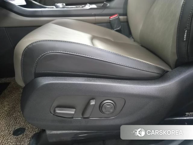 Kia The New Carnival 4th Generation id 4940949 из Кореи 15
