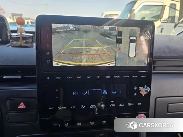 Hyundai Staria 2022 Желтый из Кореи, фото 6