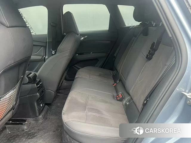 Audi Q4 e-tron id 4380436 из Китая 8