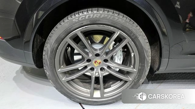 Porsche Cayenne (PO536) id 4389842 из Кореи 29