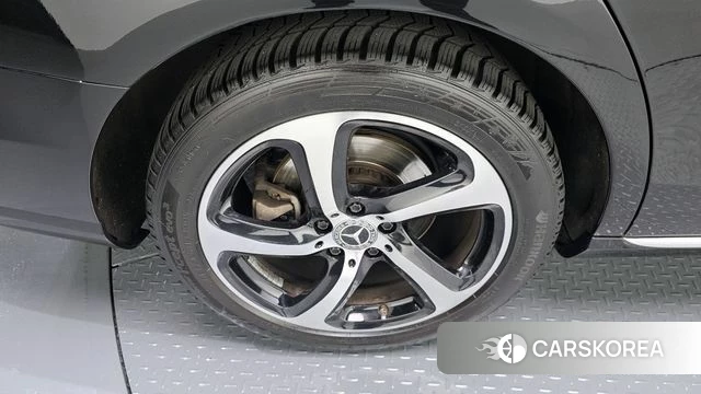 Mercedes-Benz E-Class W213 id 3916823 из Кореи 15