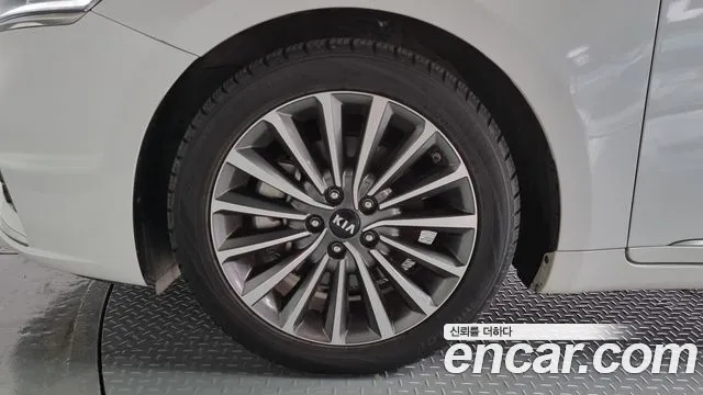 Kia Come New K7 id 2343598 из Кореи 15