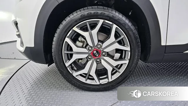 Kia Seltos id 3530266 из Кореи 15