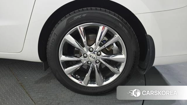Kia The New Carnival id 4390257 из Кореи 25