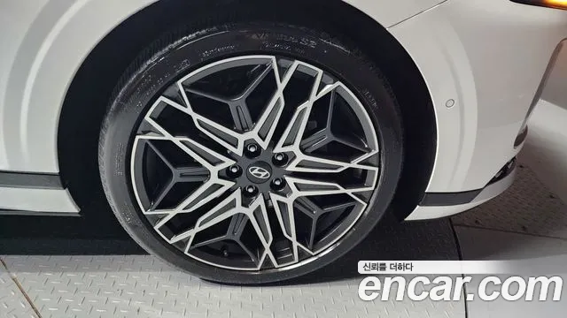 Hyundai Grandeur Hybrid (GN7) id 2660362 из Кореи 15