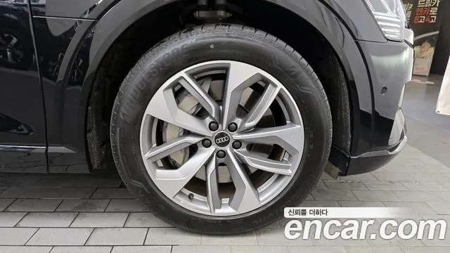 Audi e-Tron id 2735888 из Кореи 15