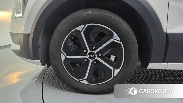 Kia Di Ol Nu Niro id 4758533 из Кореи 15